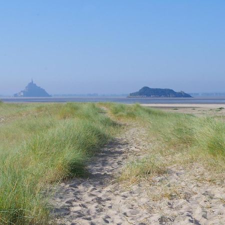 Charmante Maison De Pecheur En Baie Du Mont Saint Michel Genêts Eksteriør bilde