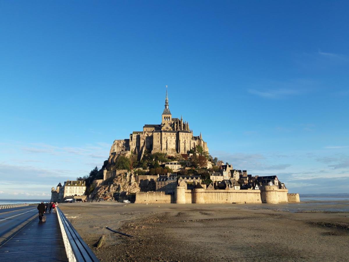 Charmante Maison De Pecheur En Baie Du Mont Saint Michel Genêts Eksteriør bilde